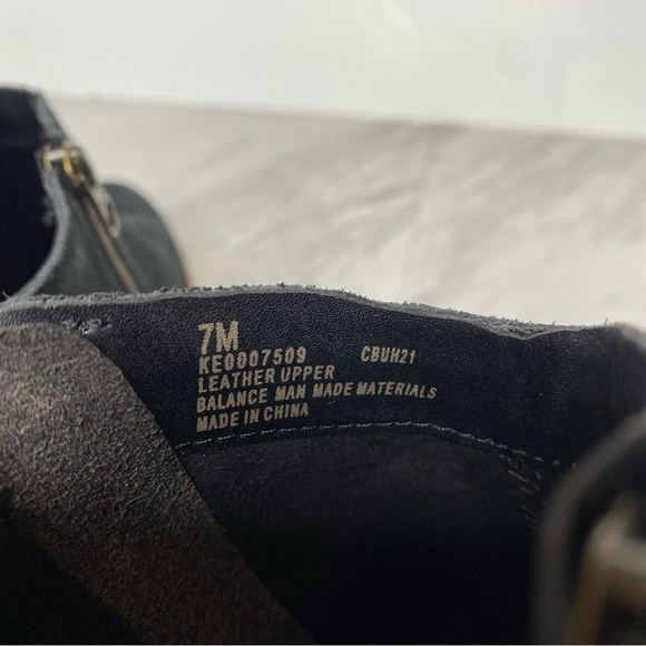 Kork Ease Riley Black Distressed Suede Bootie 7M - Picture 11 of 14